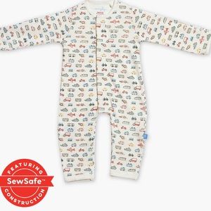 Simply Magnetic Me organic cotton on the go coverall in size 6-9m